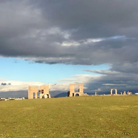 Agli Acquedotti Romani Rome